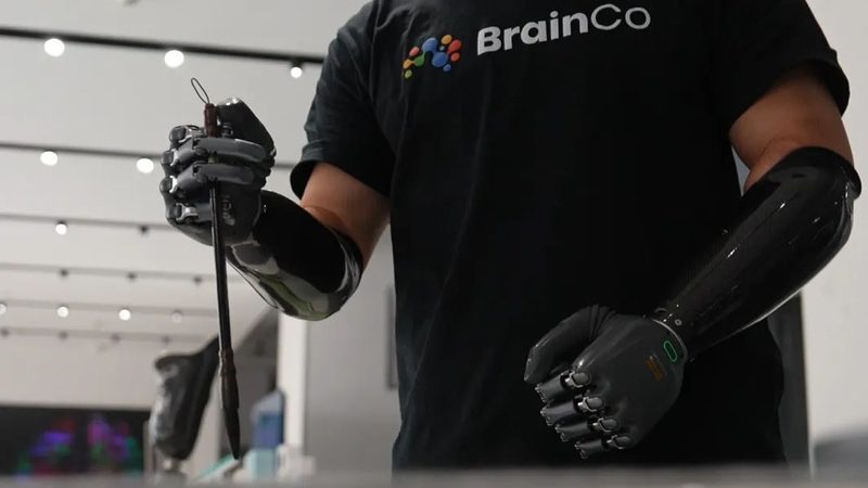 软件定制开发：揭秘十大品牌背后的技术实力与行业洞察